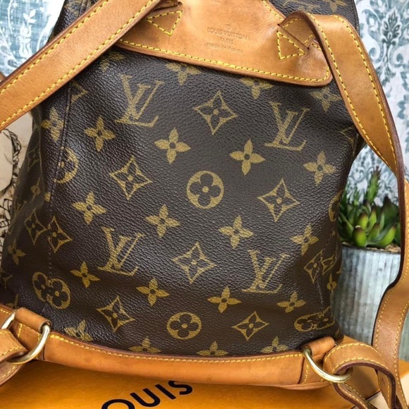 Authentic Louis Vuitton Montsouris MM Backpack - Picture 15 of 16